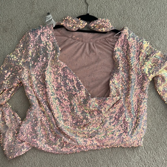 Free people NWT Lilac Glow sequined top - Picture 5 of 5
